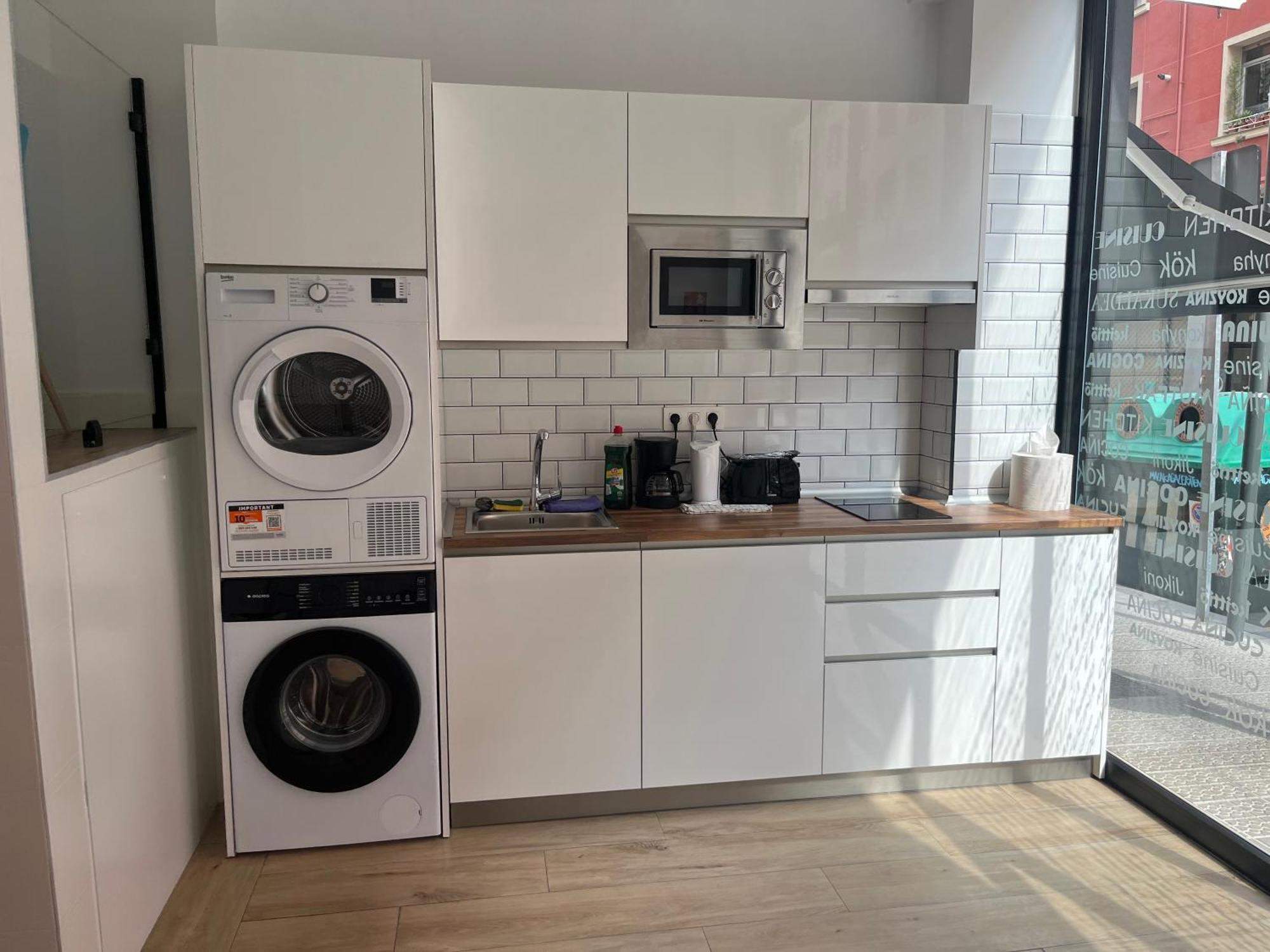 & Kitchen Rekalde *